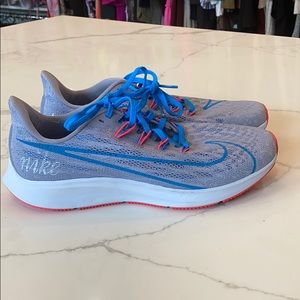 Men’s Nike Size 8 Worn Once